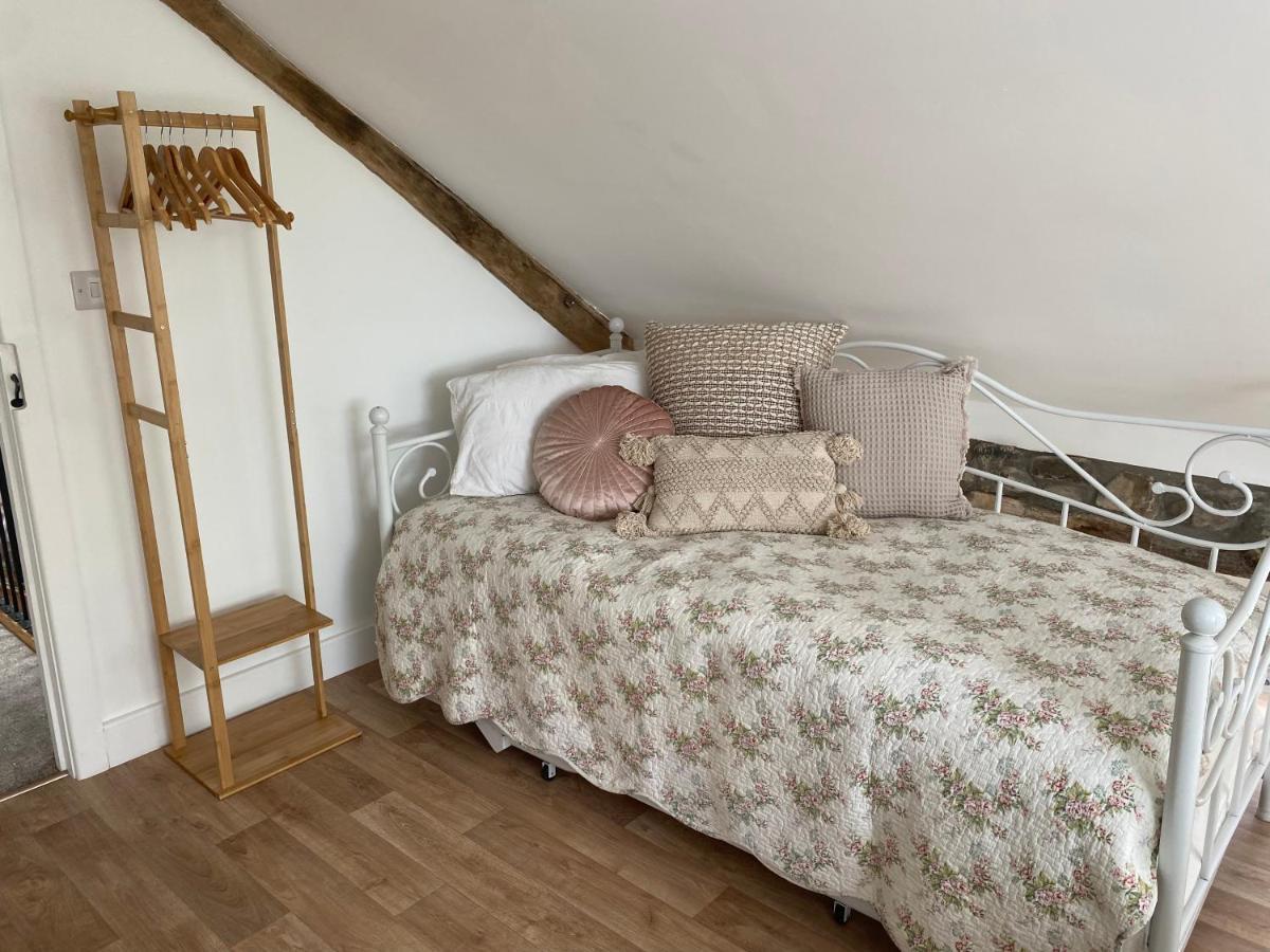Pippin Lodge Llanwrda Esterno foto